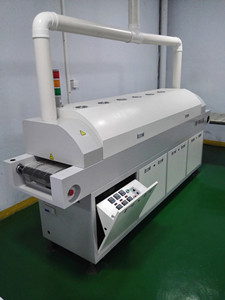 太陽(yáng)能路燈廠(chǎng)家 太陽(yáng)能路燈焊機(jī)